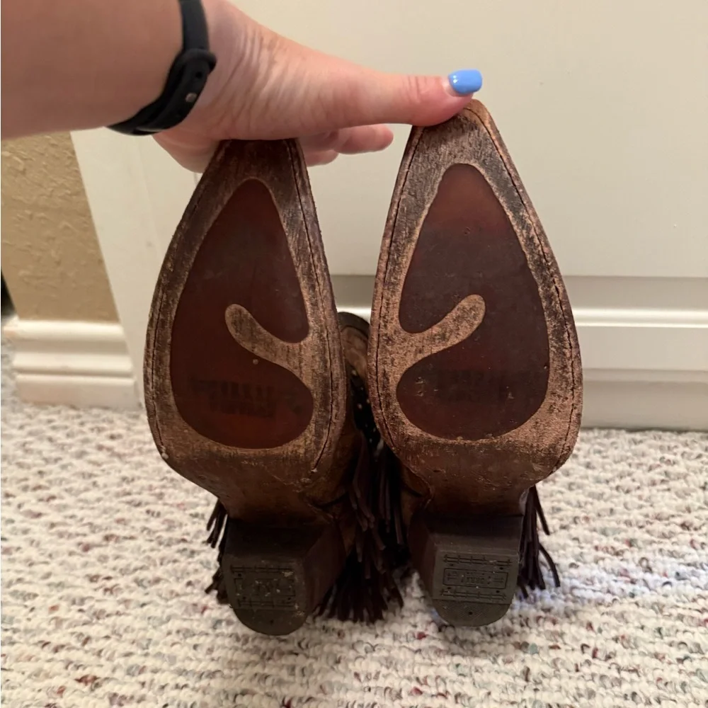 Corral Booties - Picture 6 of 8